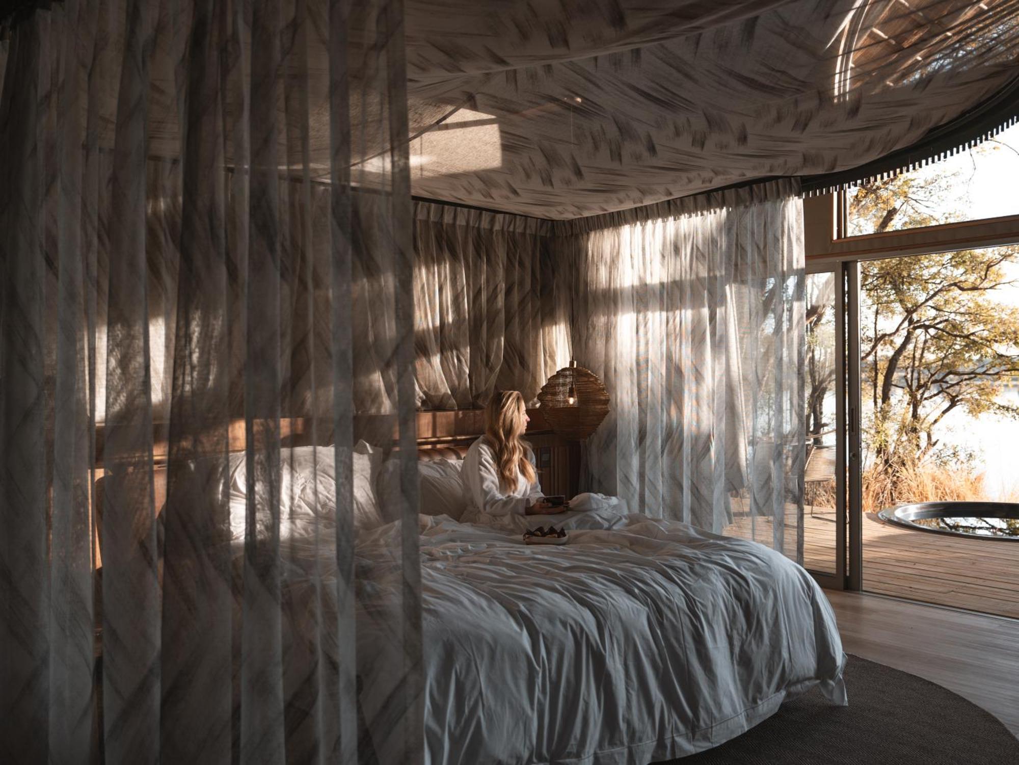 River Lodge *